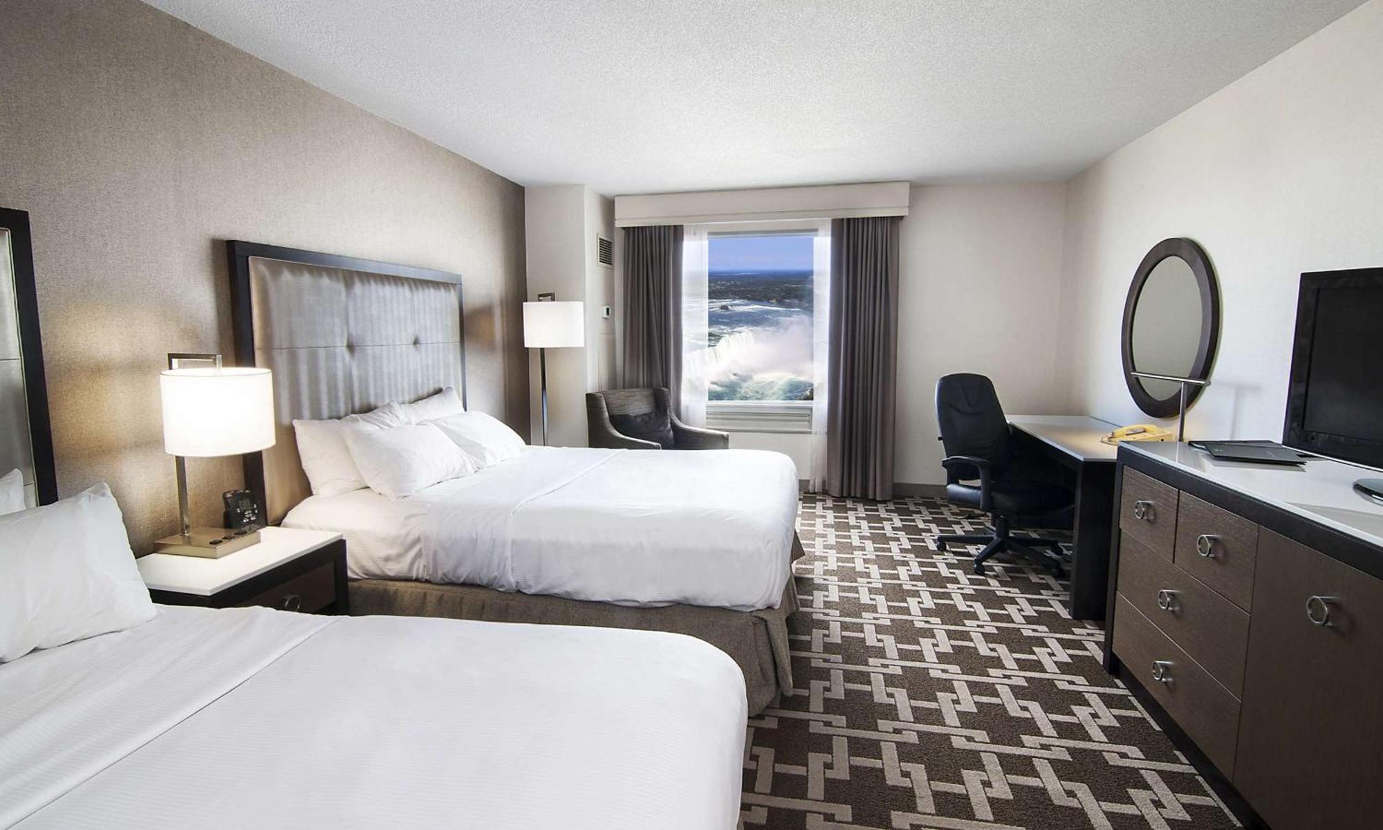 Hilton Falls/ Fallsview And 4* Niagara Falls