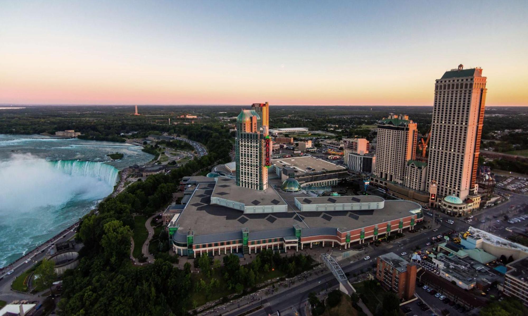 Hilton Falls/ Fallsview And Hotel