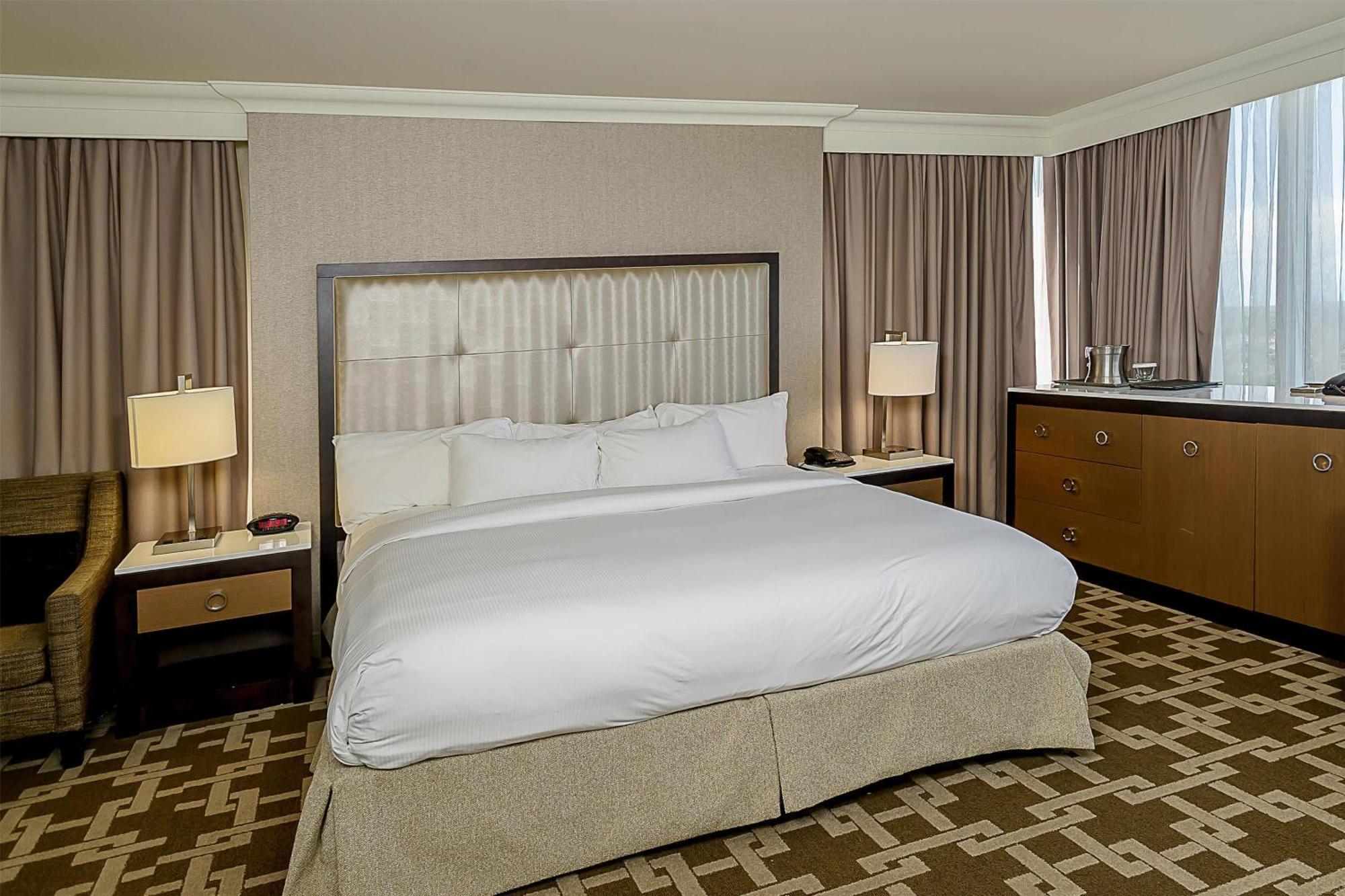 Hotel Hilton Falls/ Fallsview And Niagara Falls