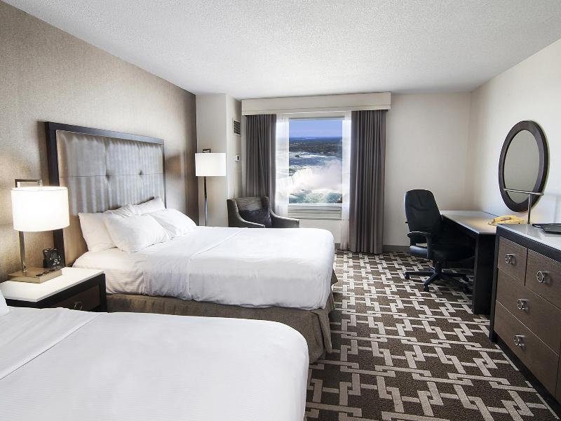 Hilton Falls/ Fallsview And 4* Niagara Falls