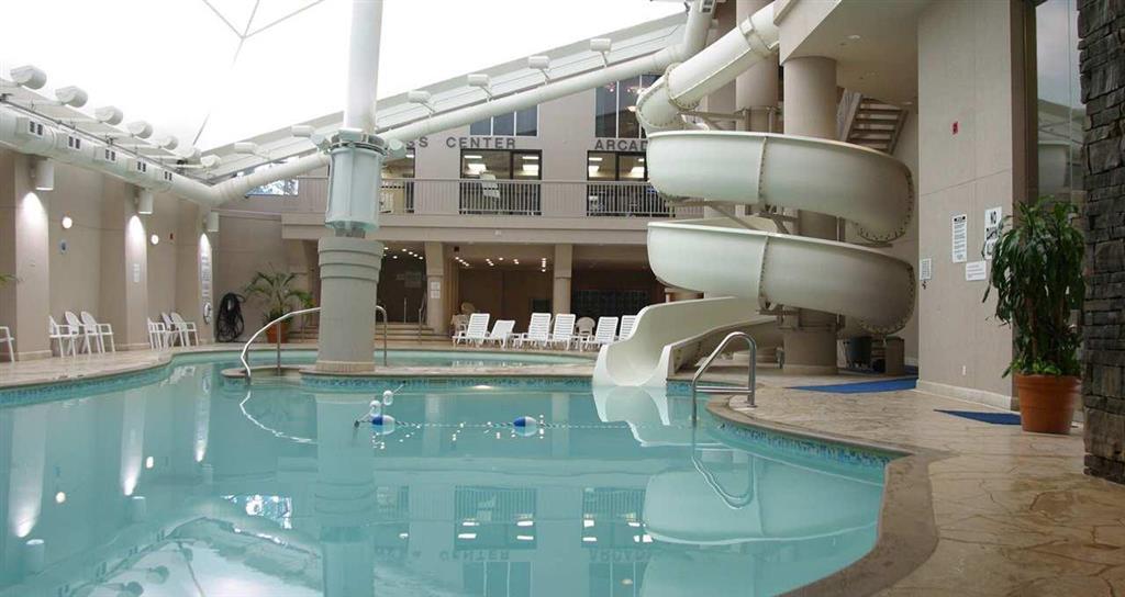 Hilton Falls/ Fallsview And 4* Niagara Falls